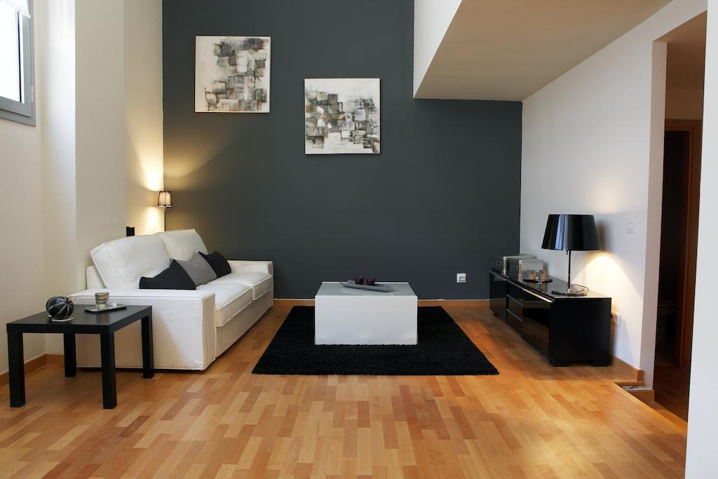 Apartamento Fira Duplex L'Hospitalet de Llobregat Habitación foto
